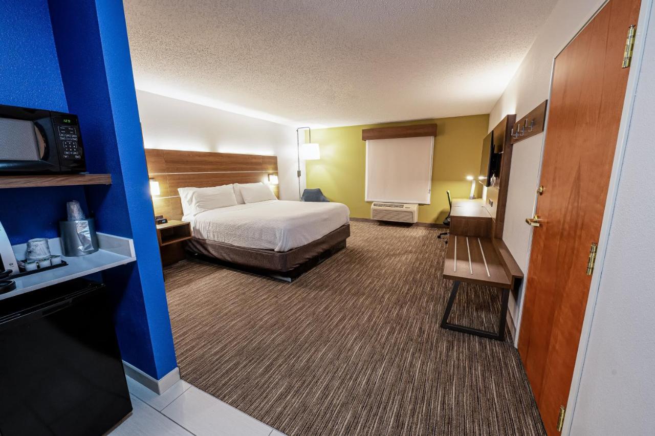 Holiday Inn Express Hotel & Suites Goshen By Ihg Luaran gambar