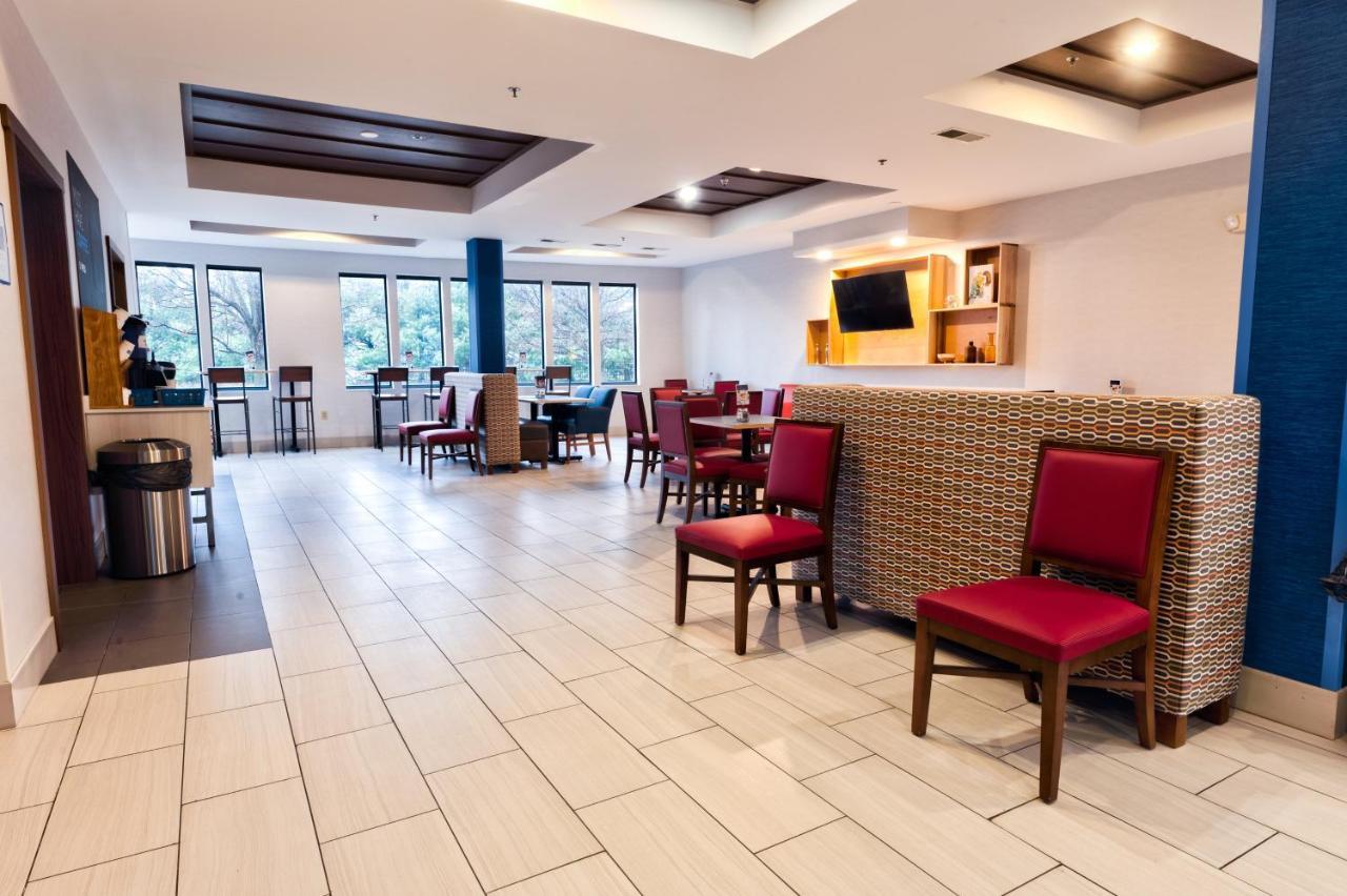 Holiday Inn Express Hotel & Suites Goshen By Ihg Luaran gambar